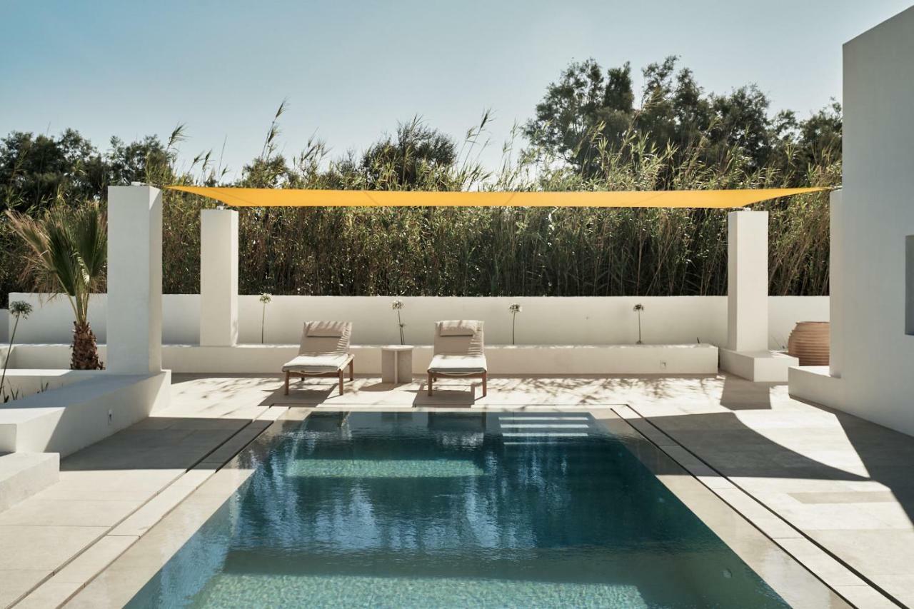 Parilio, A Member Of Design Hotels Науса Екстериор снимка